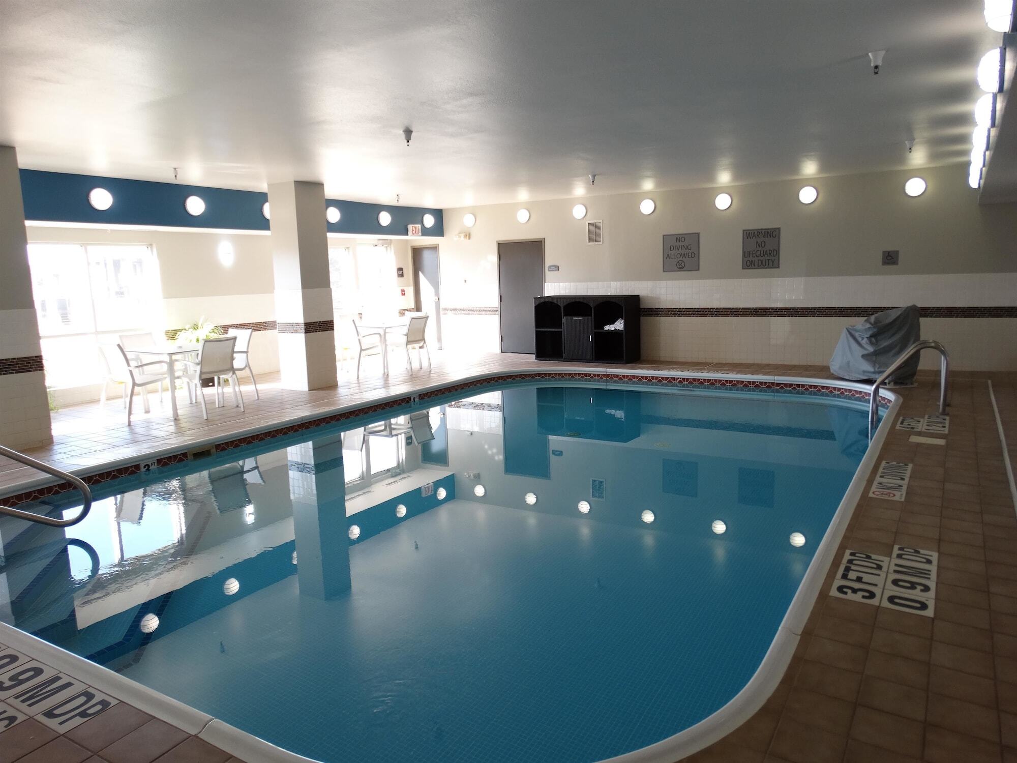 Best Western Wichita Northeast Exterior photo